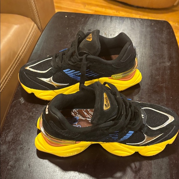 Black and Yellow New Balance - Picture 2 of 6